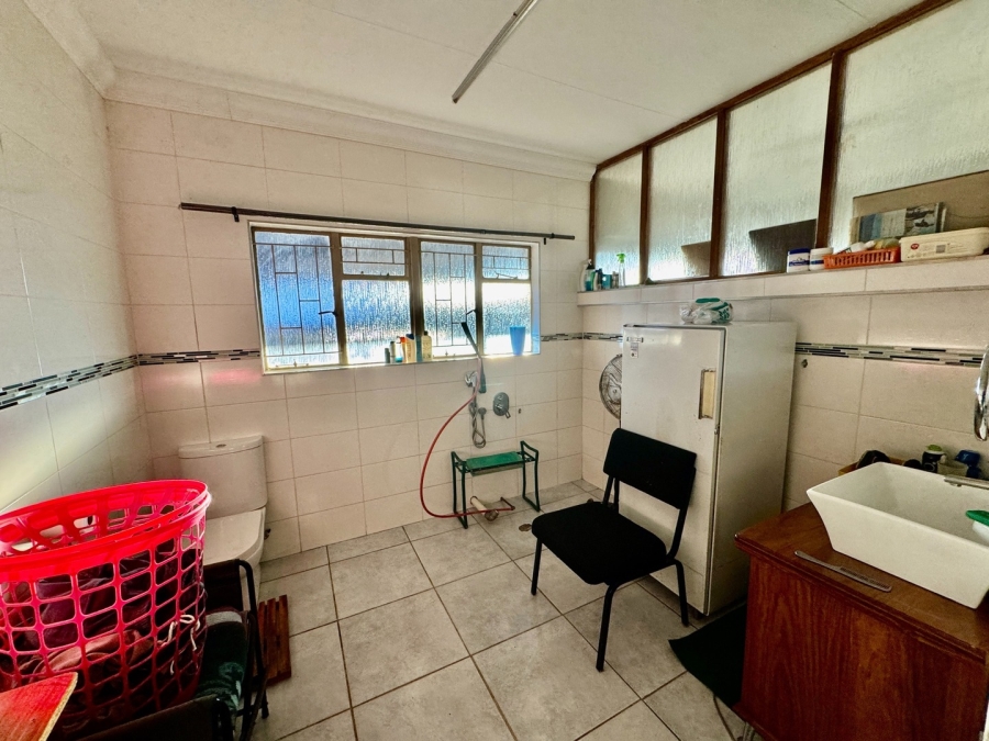 6 Bedroom Property for Sale in Baillie Park North West